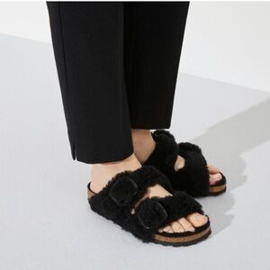 Birkenstock papillio  Cozy Black Fuzzy Sandals size 39
